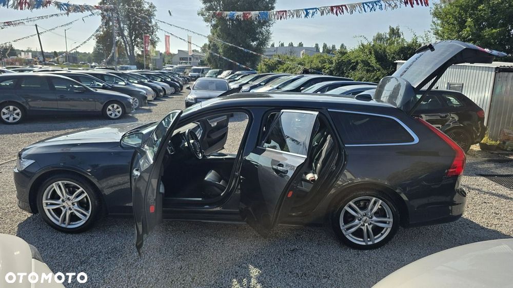 Volvo V90 - 22
