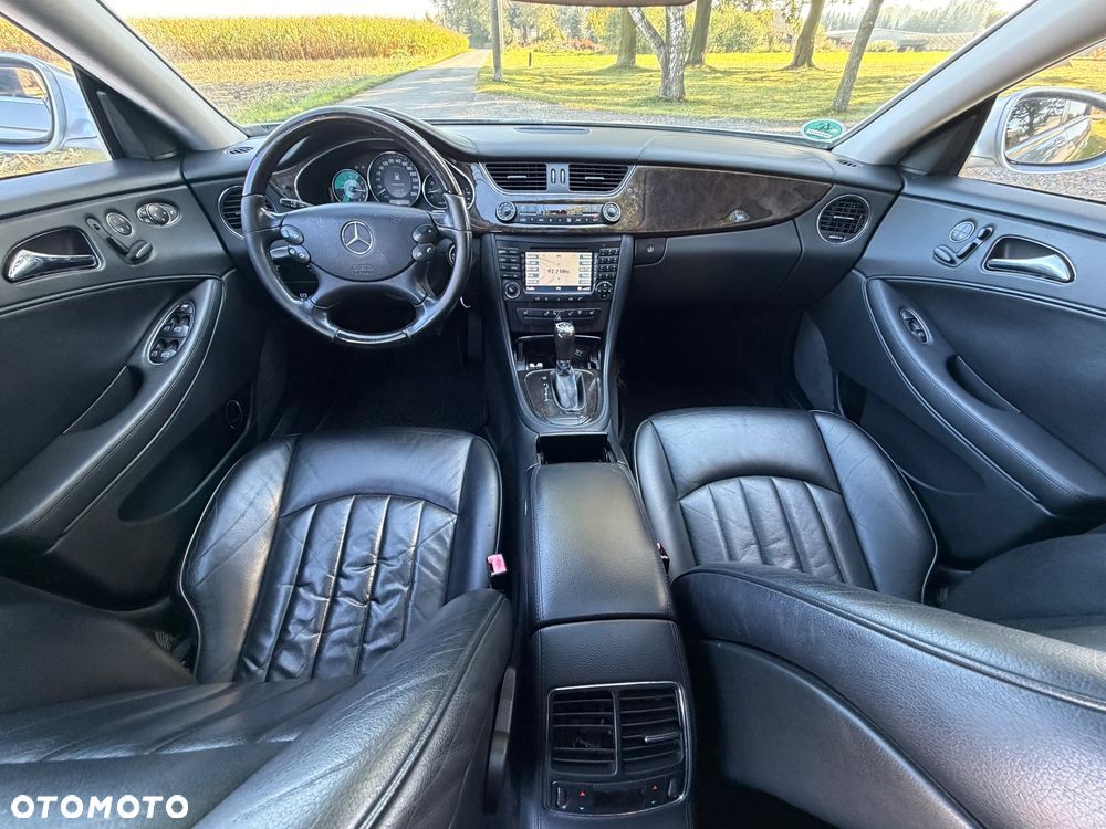 Mercedes-Benz CLS - 8