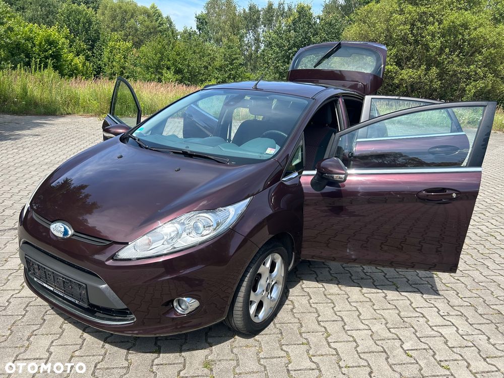 Ford Fiesta 1.4 Titanium - 21