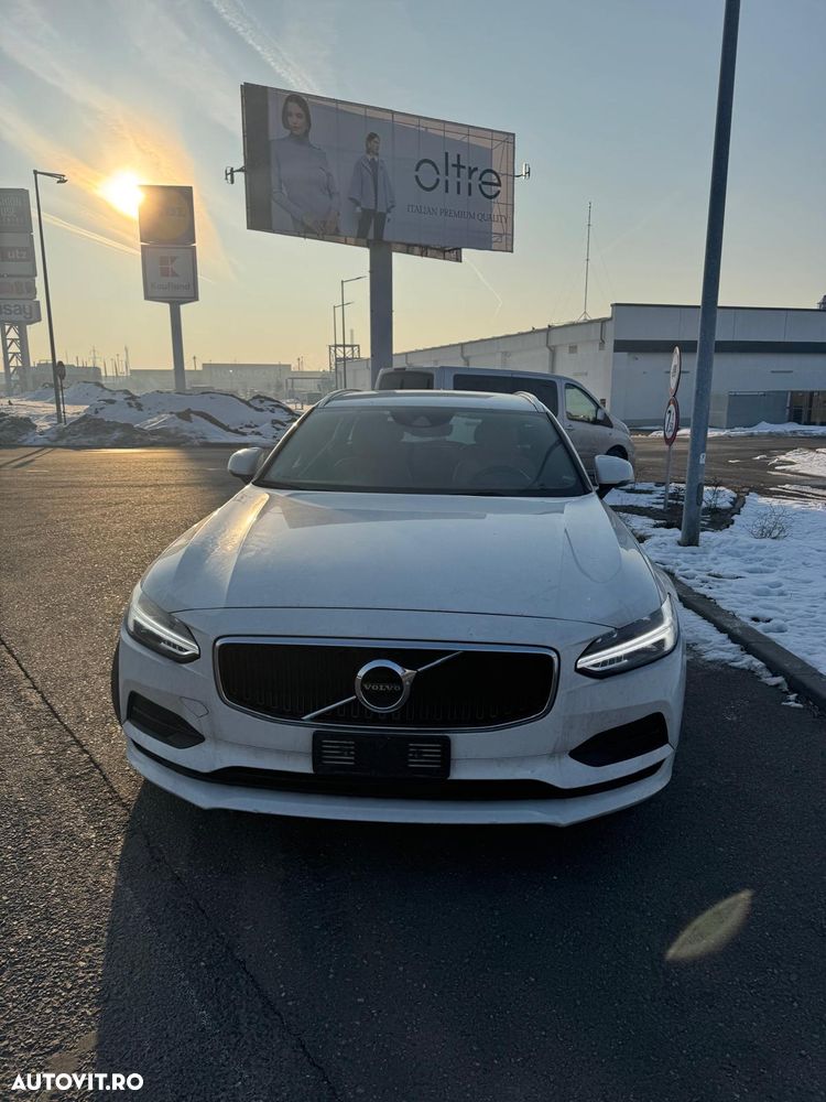 Volvo V90 D4 - 16