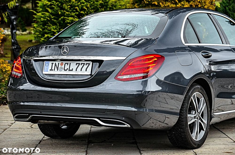 Mercedes-Benz Klasa C 180 7G-TRONIC Exclusive - 7
