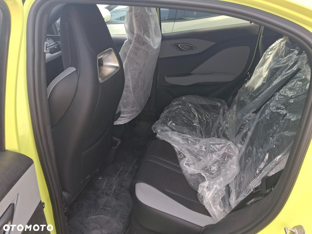 BYD Dolphin Surf 43.2kWh Comfort - 10