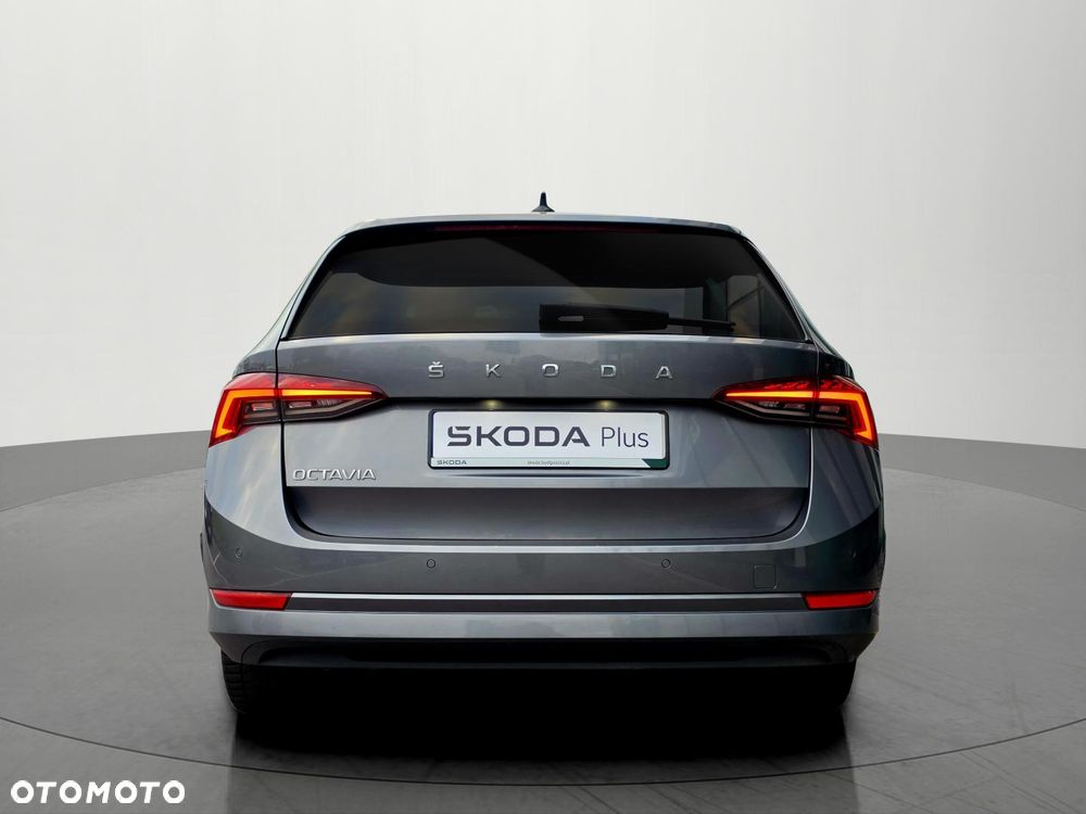Skoda Octavia 2.0 TDI Style DSG - 8