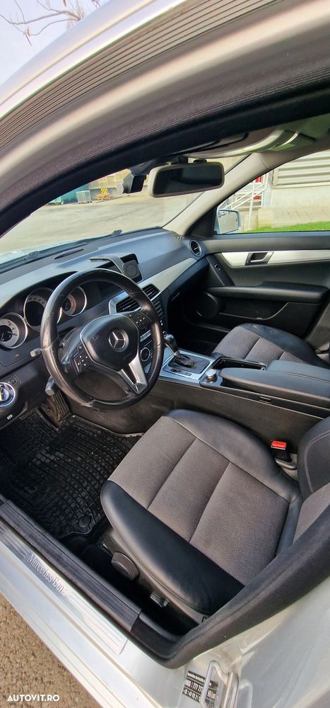 Mercedes-Benz C ver-200-cdi-dpf-automatik-blueefficiency - 5