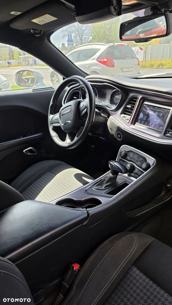Dodge Challenger Automatik R/T Plus - 20