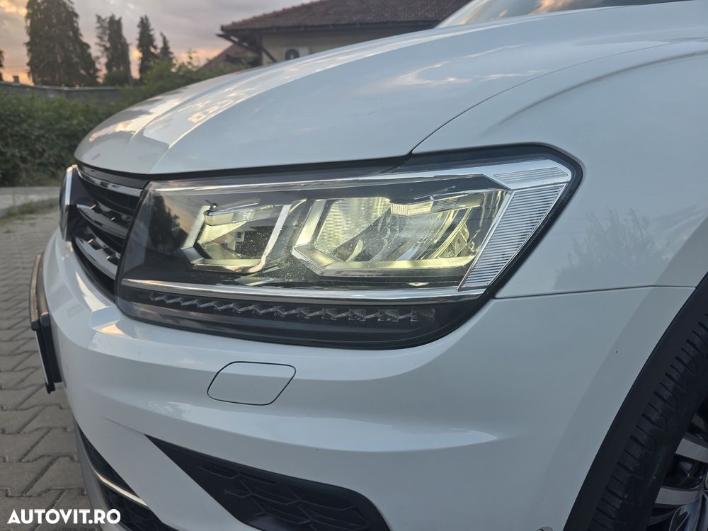 Volkswagen Tiguan 2.0 TDI SCR 4MOTION DSG Highline - 27