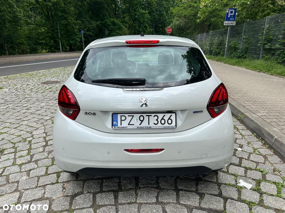 Peugeot 208 1.2 PureTech GPF Allure S&S EAT6 - 14