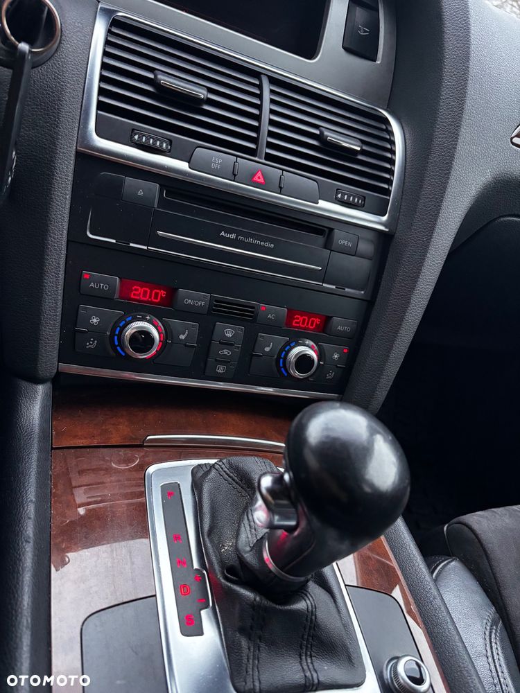 Audi Q7 3.0 TDI DPF Quattro Tiptronic - 8