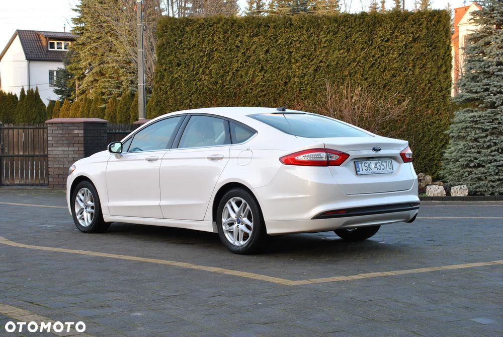 Ford Mondeo - 4