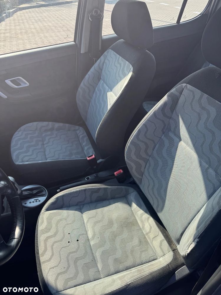 Skoda Fabia 1.6 16V Comfort - 10