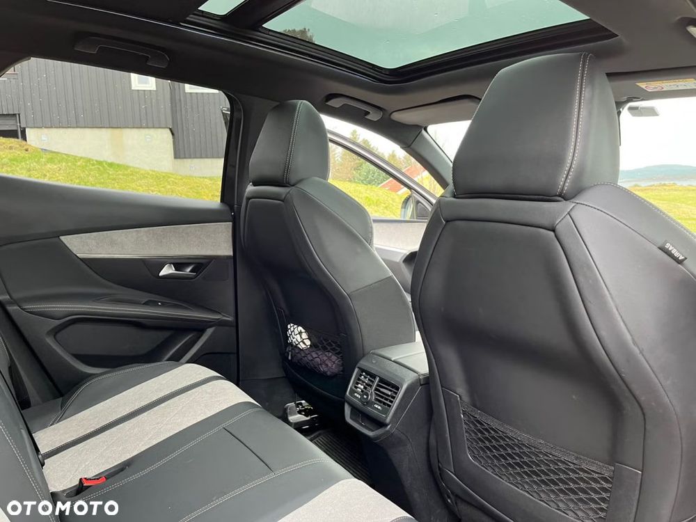 Peugeot 3008 1.6 PureTech Hybrid4 PHEV GT S&S EAT8 - 10