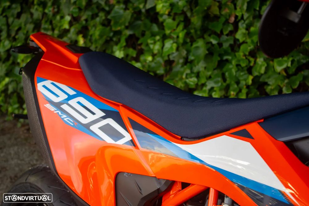 KTM 690 SMC R - 10