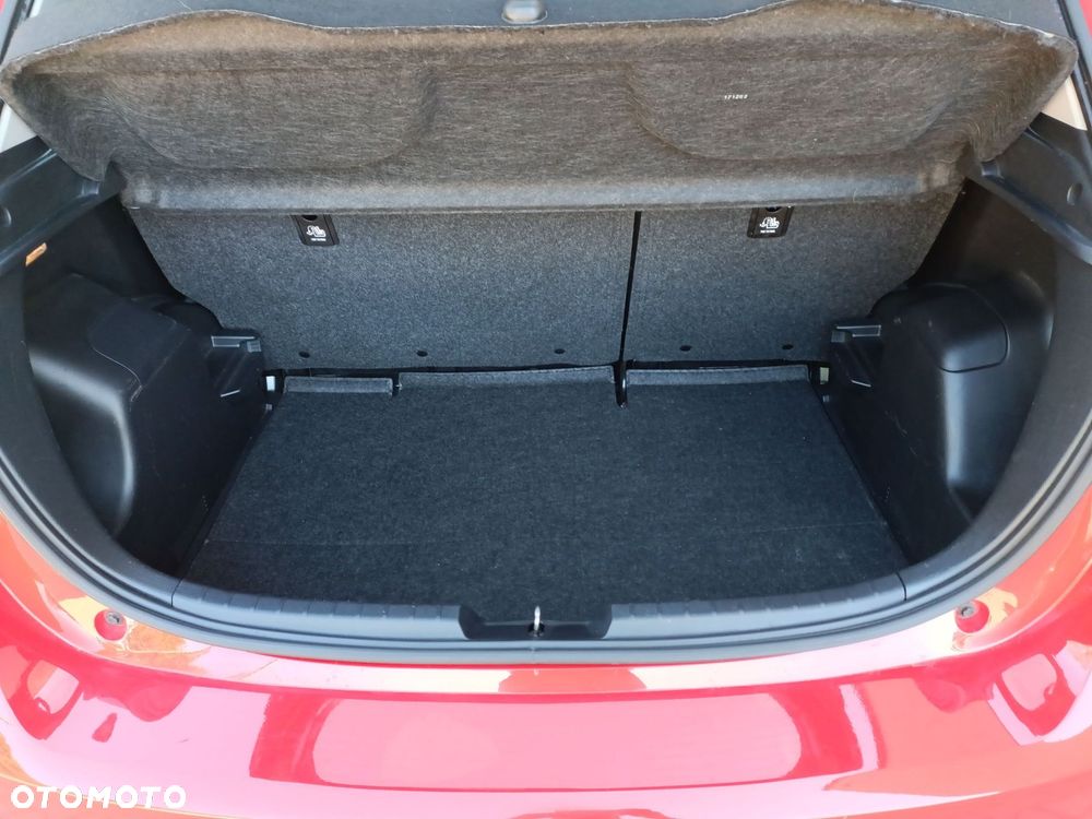 Toyota Yaris - 19