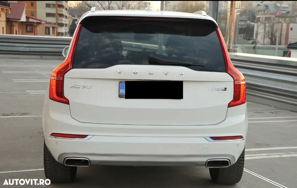 Volvo XC 90 - 4