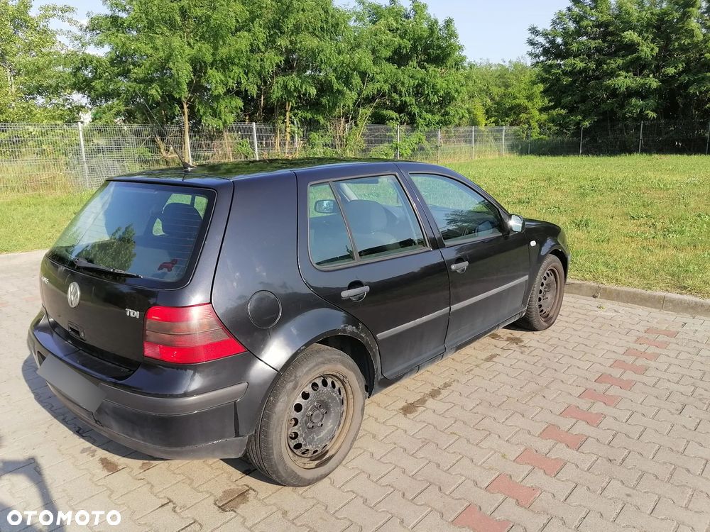 Volkswagen Golf 1.9 CL TDI - 8
