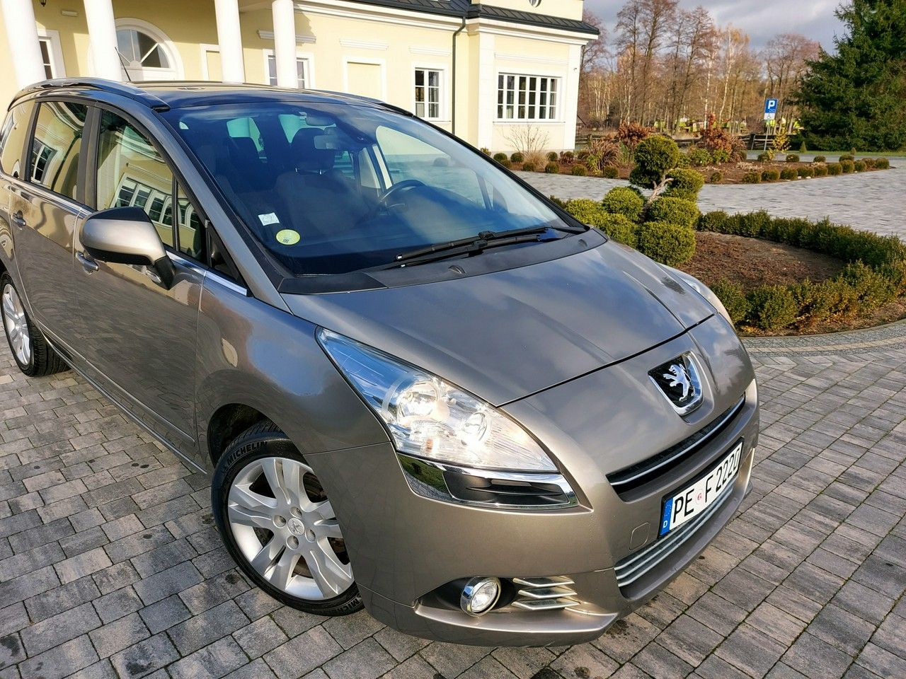 Peugeot 5008 - 2