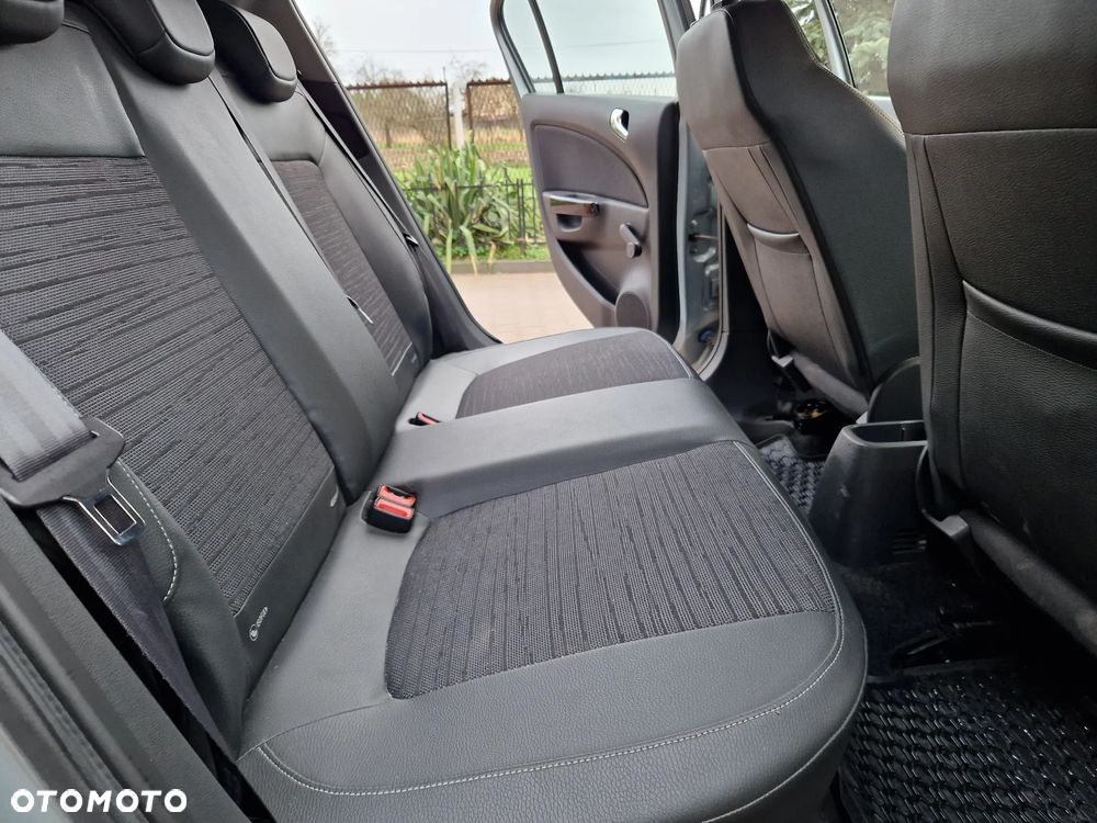 Opel Corsa 1.2 16V Enjoy - 16