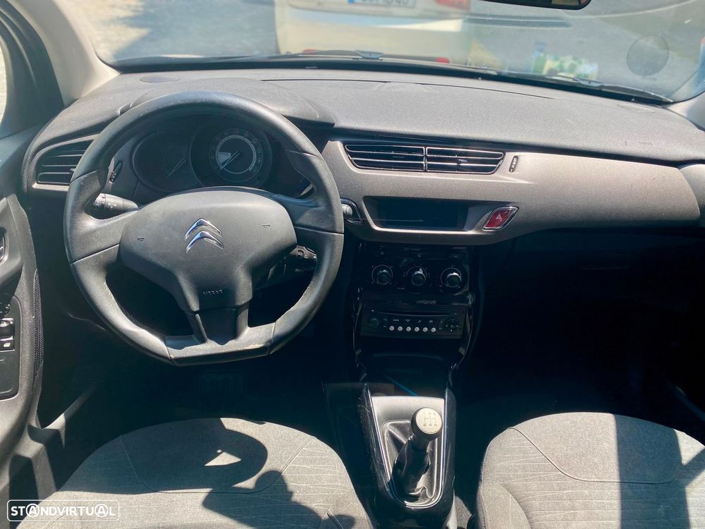 Citroën C3 1.4 HDi Confort - 12