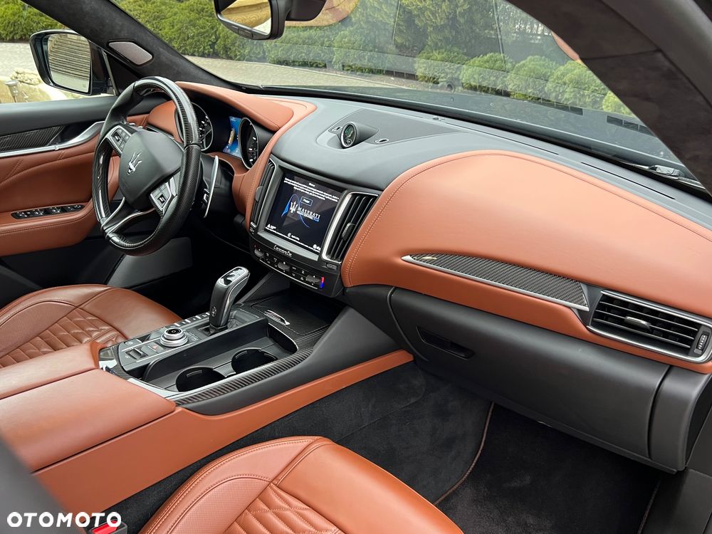 Maserati Levante - 20