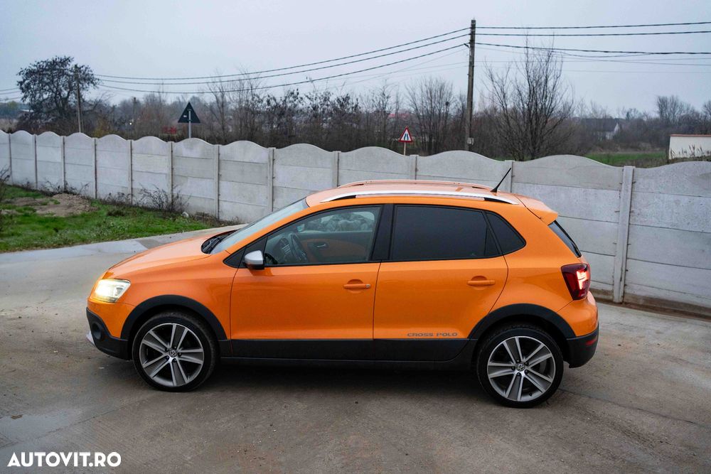 Volkswagen Polo 1.6 TDI Cross - 7