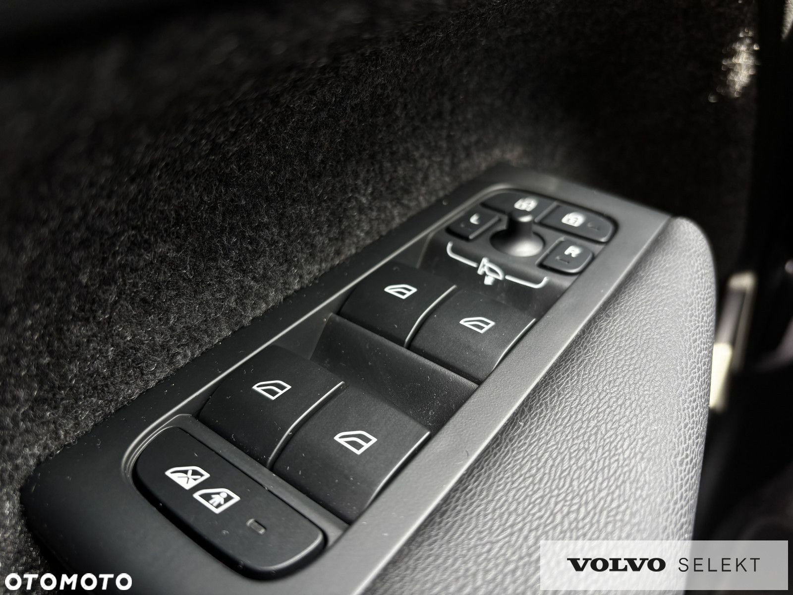 Volvo XC 40 - 12