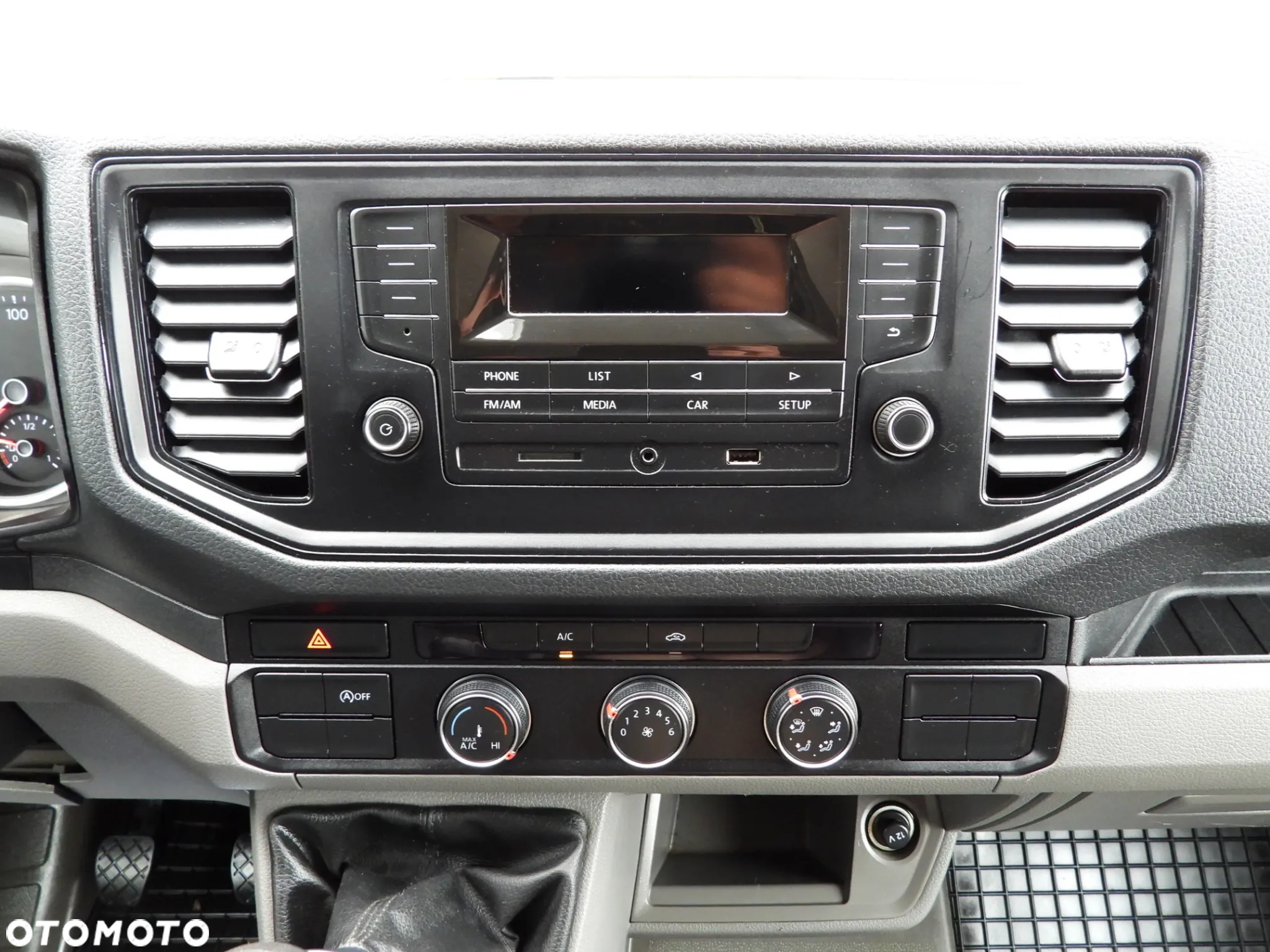 Volkswagen CRAFTER  PLANDEKA 8 PALET WEBASTO TEMPOMAT LEDY KLIMATYZACJA 180KM [ 044025 ] - 30