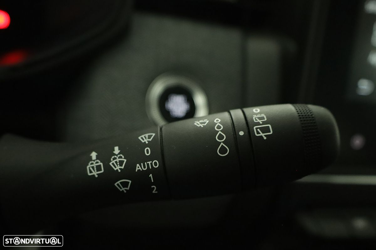 Renault Clio 1.0 TCe Techno - 17