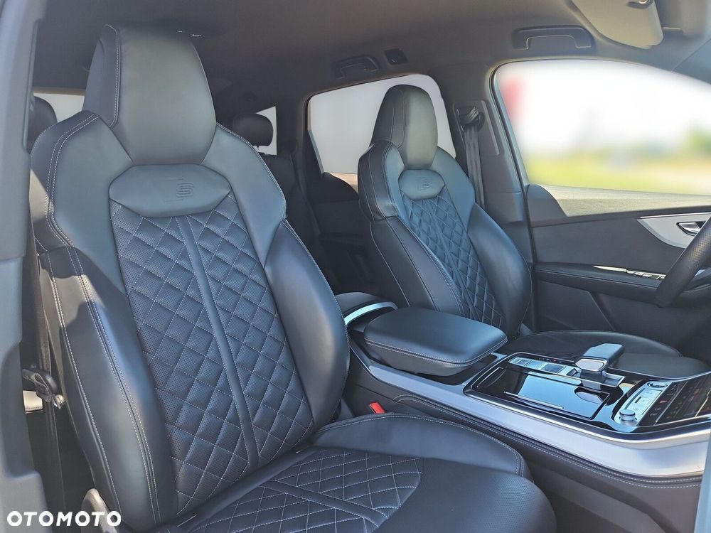 Audi Q7 55 TFSI mHEV Quattro S Line Tiptr - 14