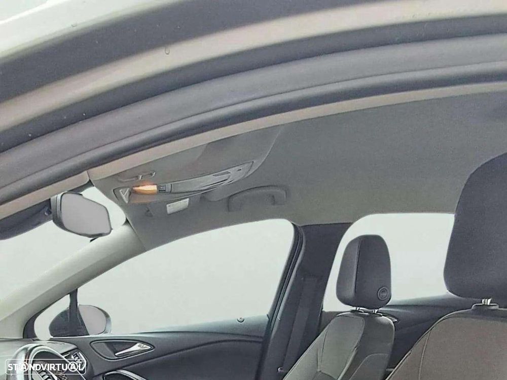 Opel Astra Sports Tourer 1.2 T GS Line S/S - 13