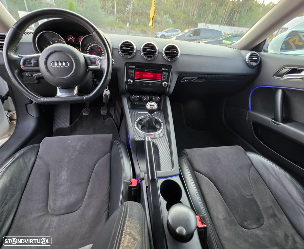Audi TT Coupé S - 17