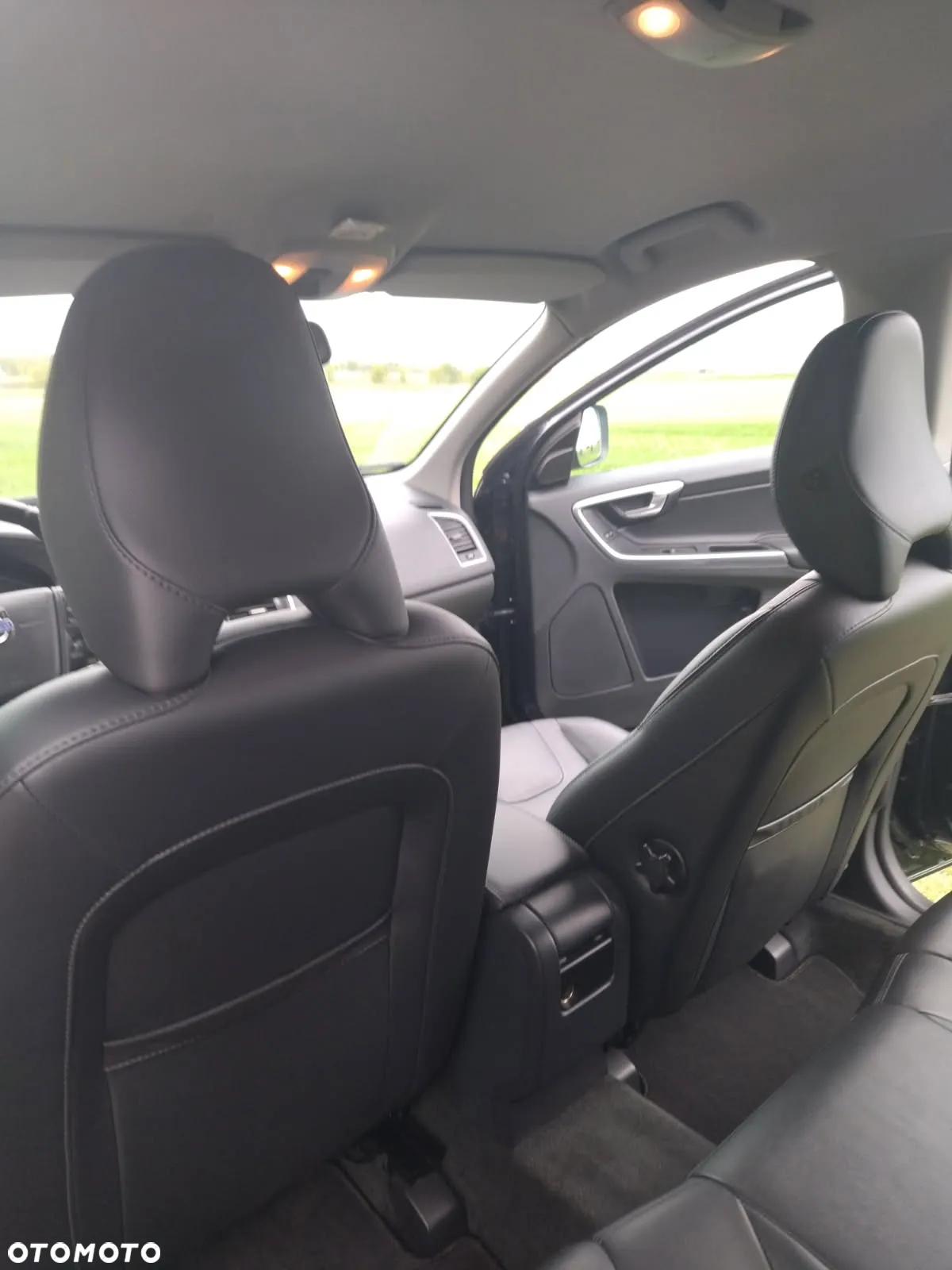 Volvo XC 60 D3 Momentum - 11
