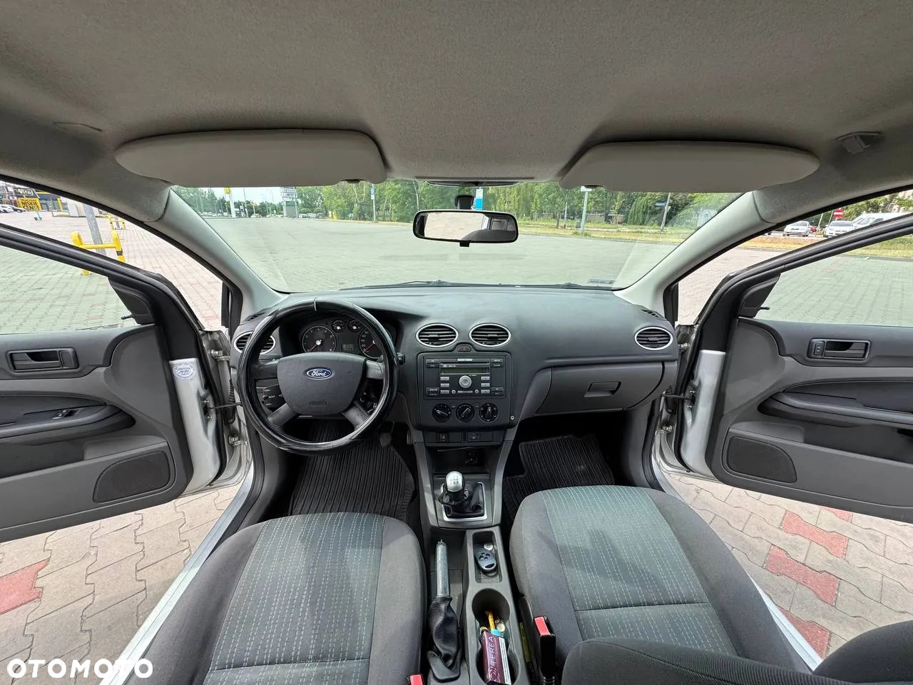 Ford Focus 1.4 Ambiente - 10