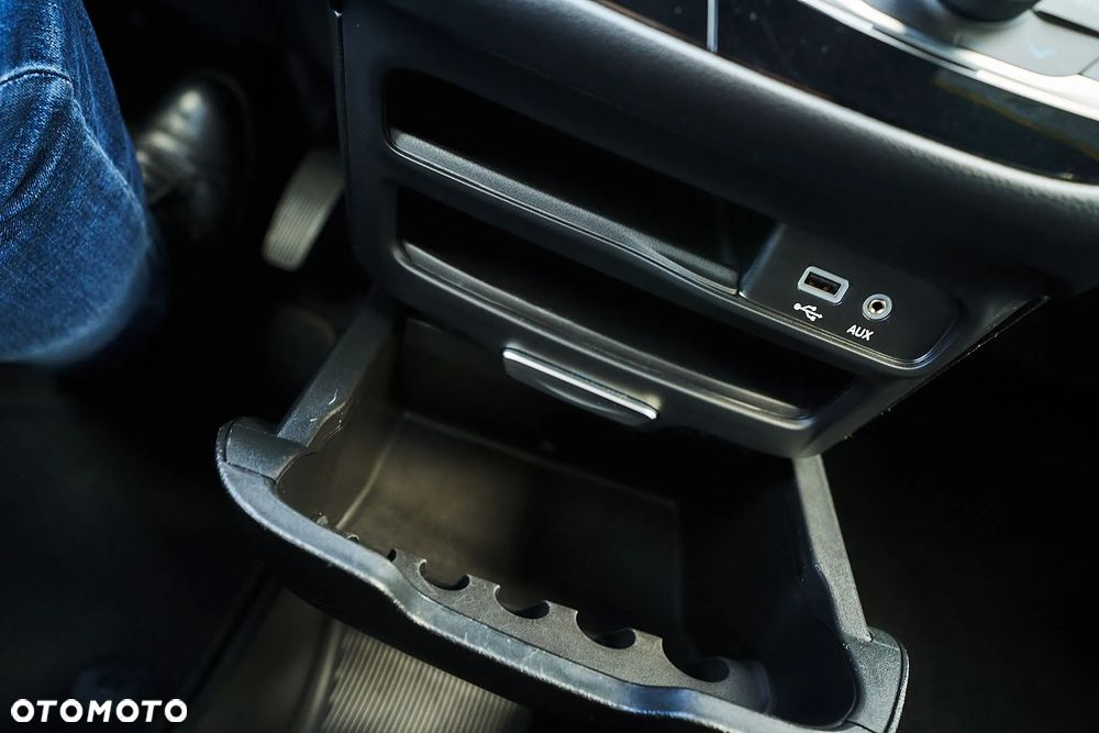 Chrysler Pacifica - 20