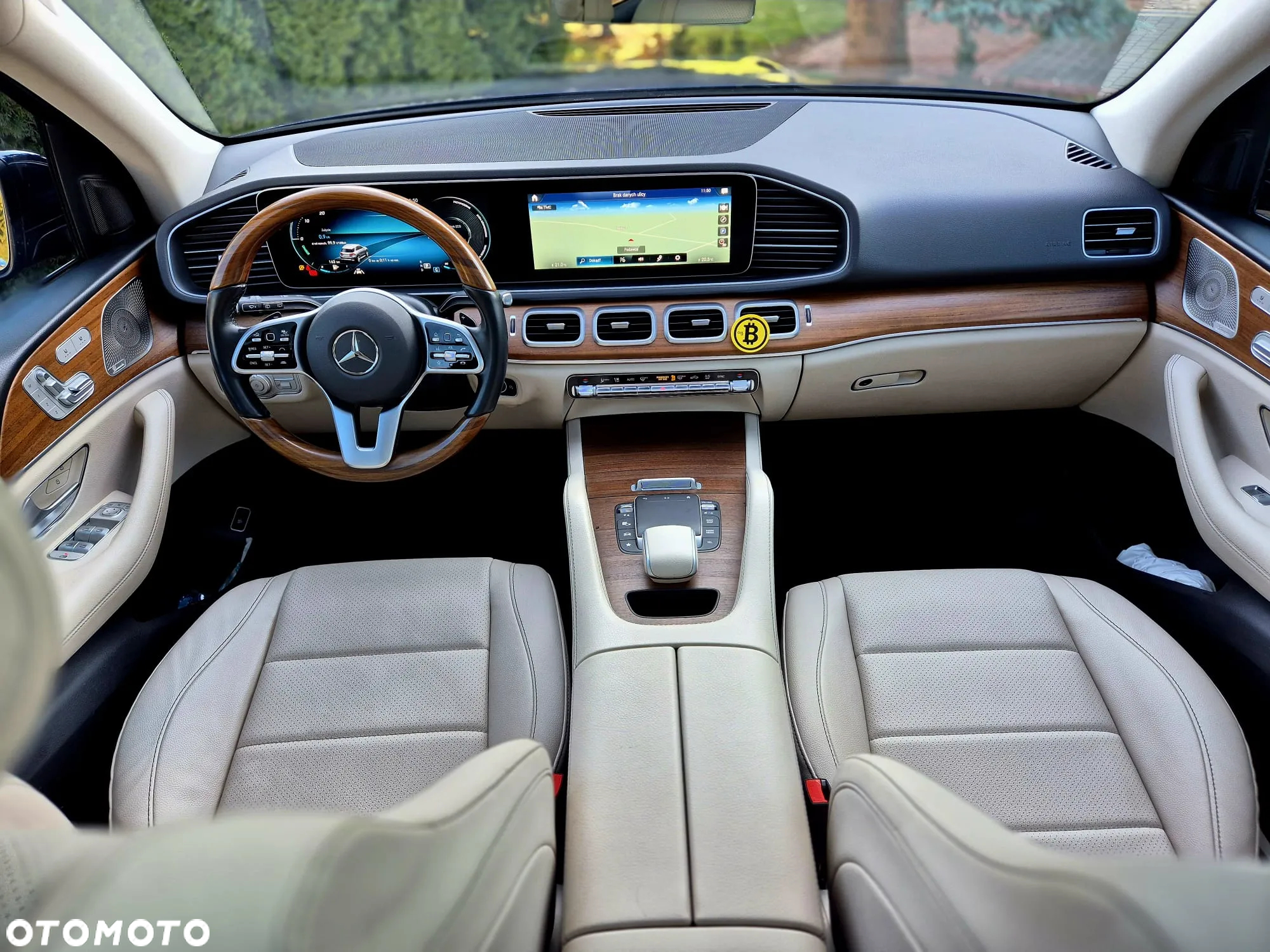 Mercedes-Benz GLE - 12