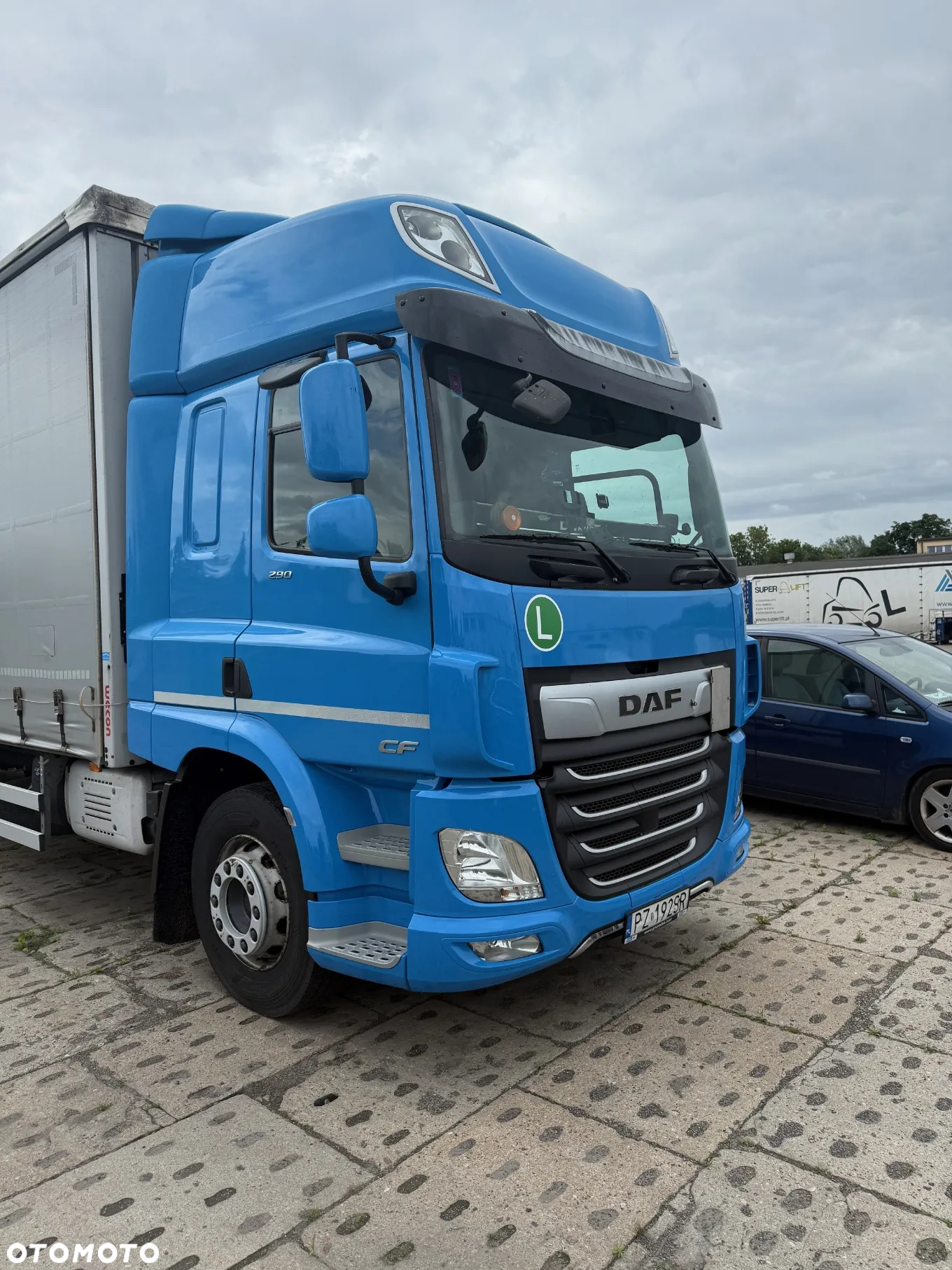 DAF CF290 - 4