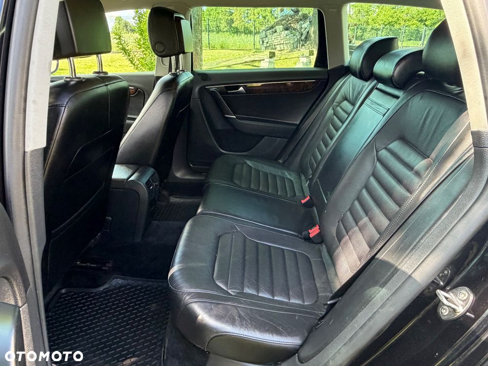 Volkswagen Passat Alltrack 2.0 TDI 4Mot DSG - 25