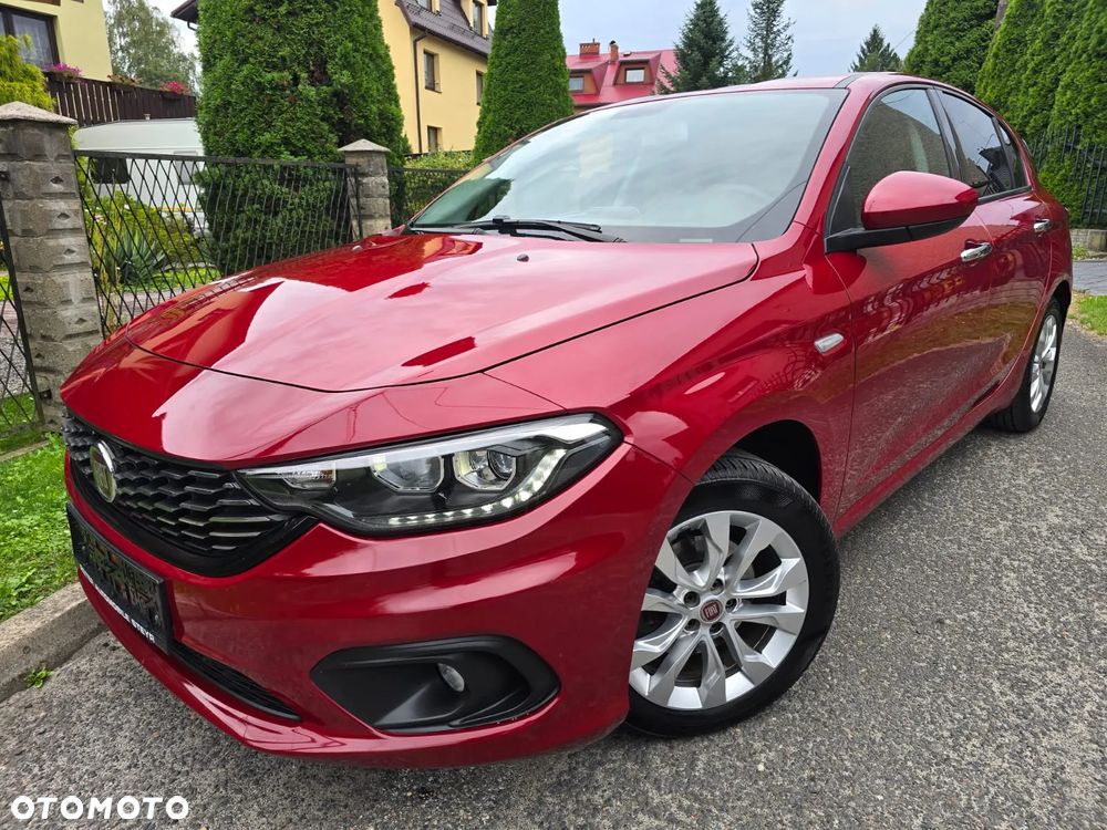 Fiat Tipo 1.4 T-Jet Lounge - 1