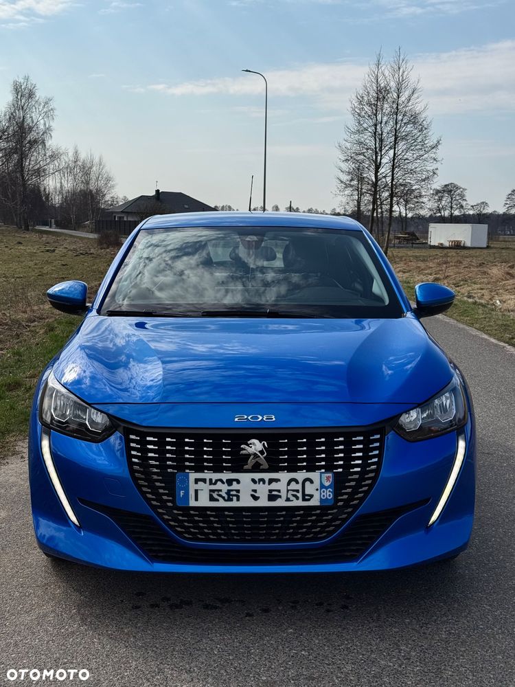 Peugeot 208 - 6