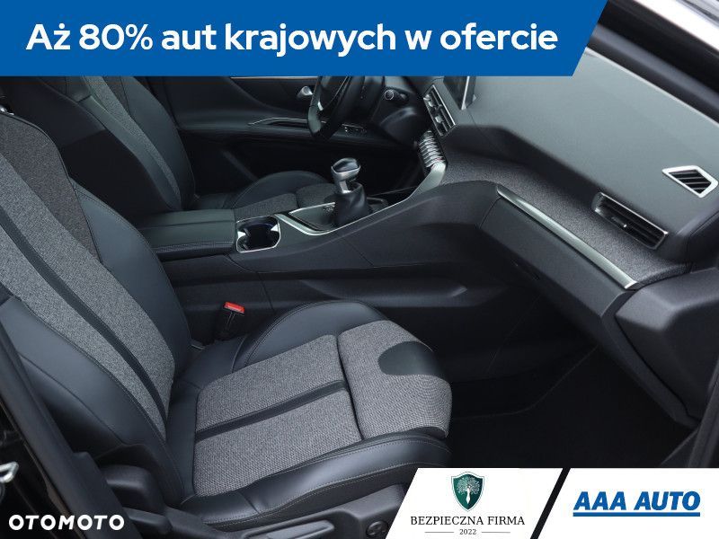 Peugeot 3008 - 11