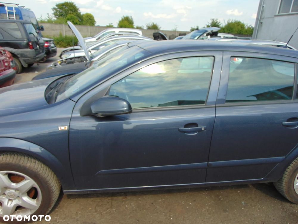 DRZWI LEWE PRZÓD PRZEDNIE OPEL ASTRA H III Z168
