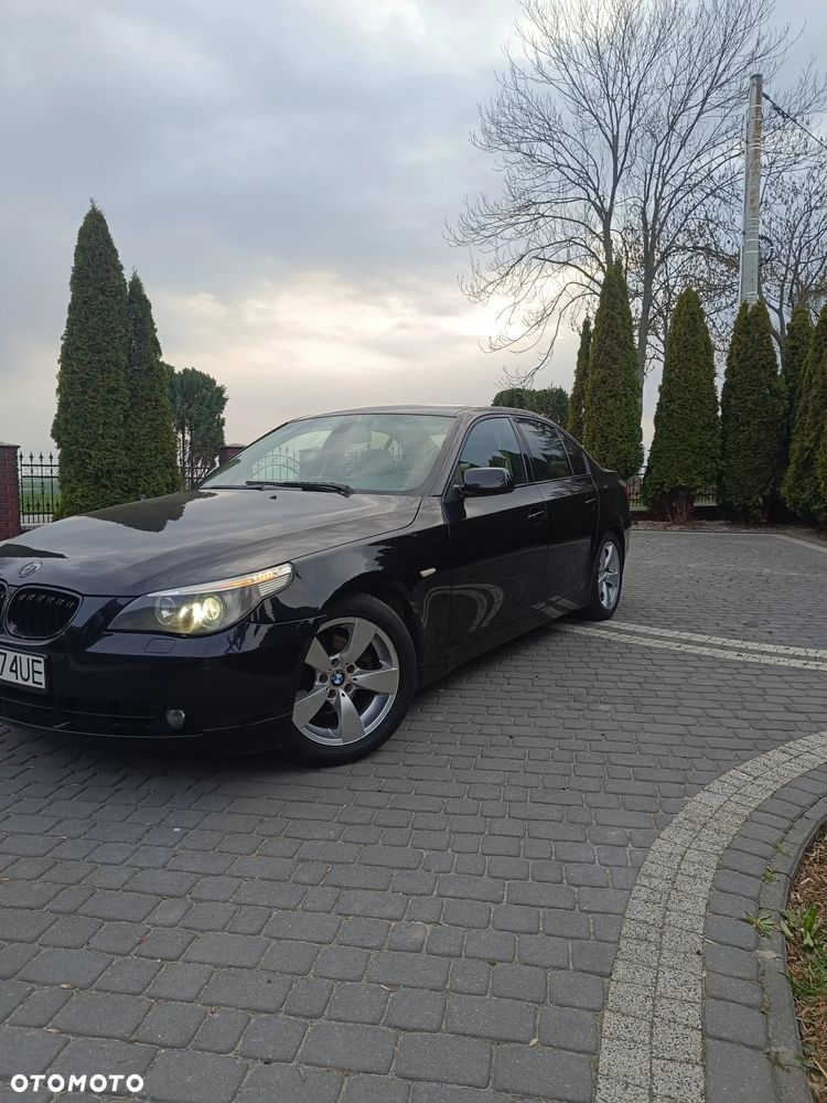 BMW Seria 5 520d Special Edition - 2