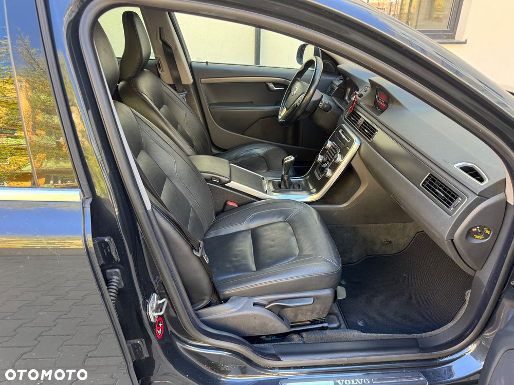 Volvo V70 D4 Momentum - 6
