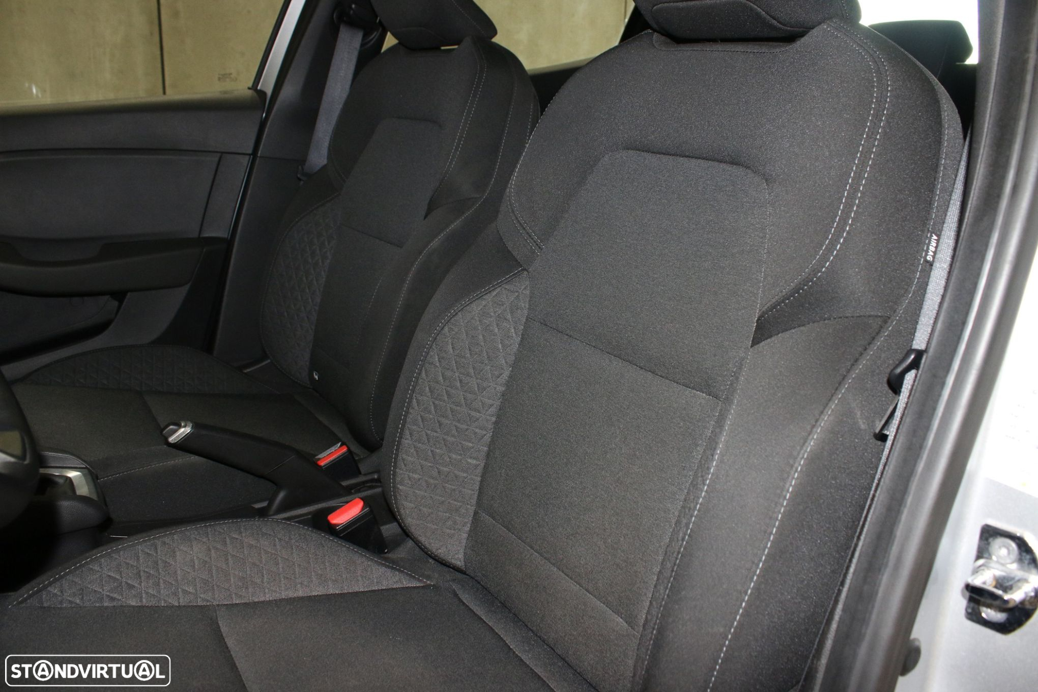 Renault Clio 1.0 TCe Zen - 34