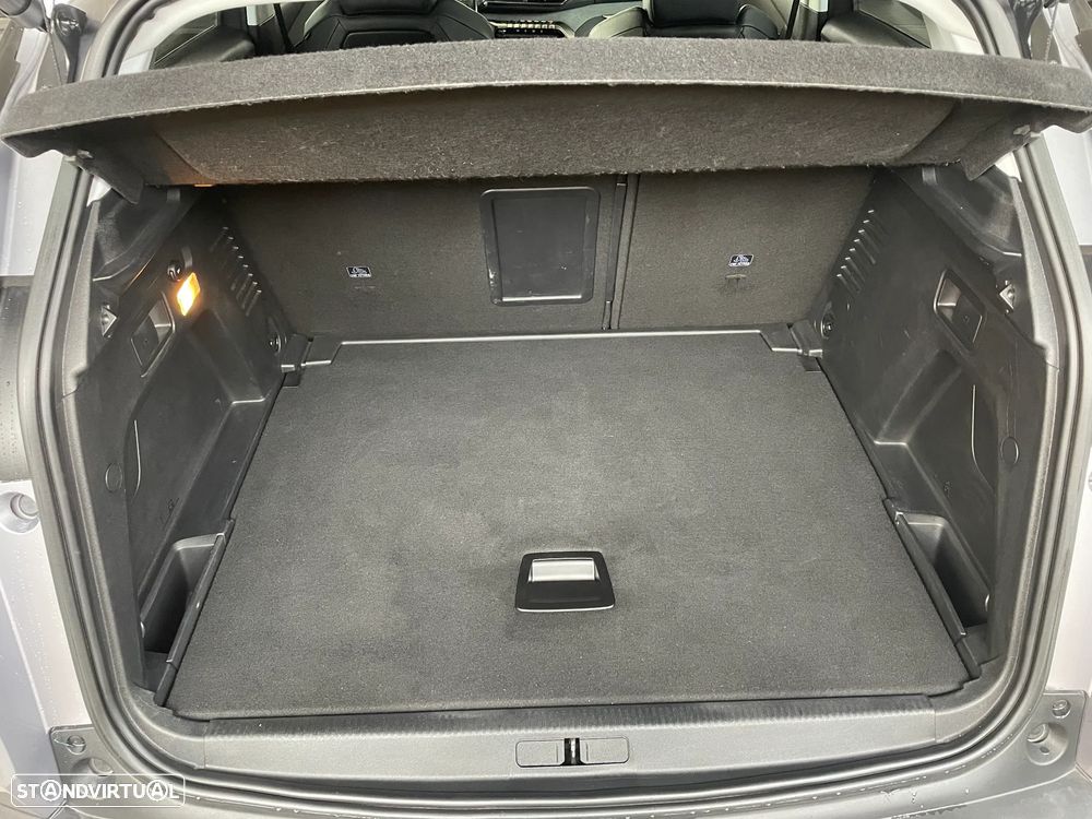 Peugeot 3008 BlueHDi 130 Stop & Start EAT8 Allure - 28