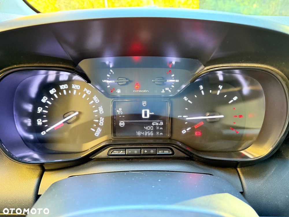 Citroën C3 Aircross BlueHDI 110 Stop & Start FEEL - 29