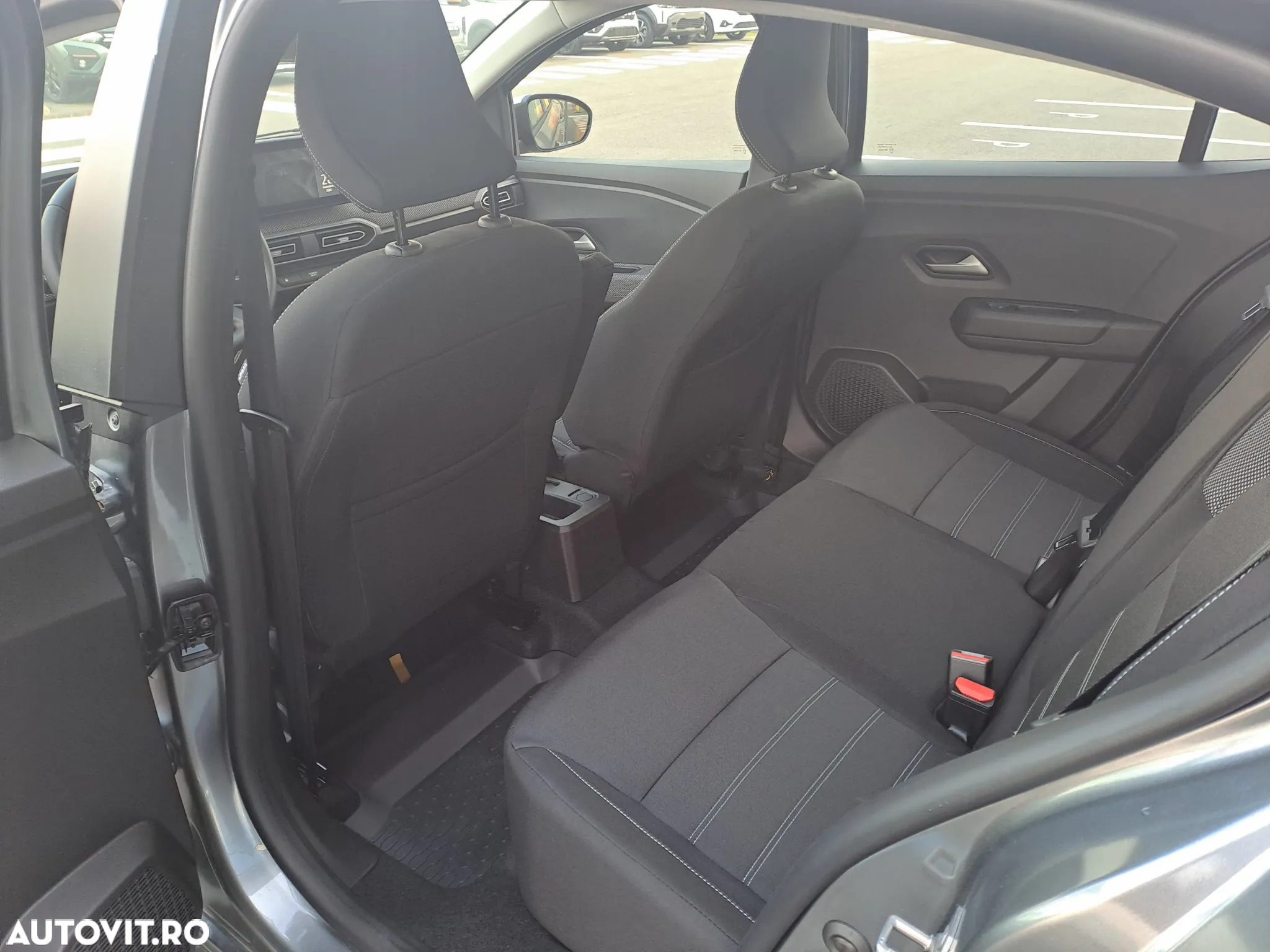 Dacia Logan TCe 90 CVT Expression - 10