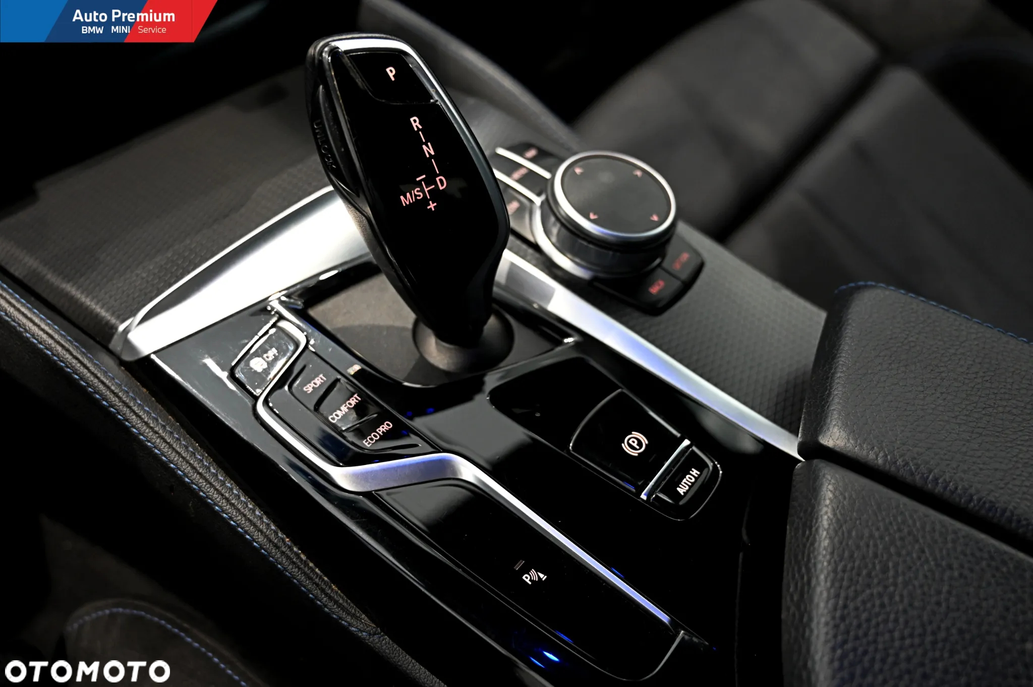 BMW Seria 5 520d xDrive M Sport sport - 9