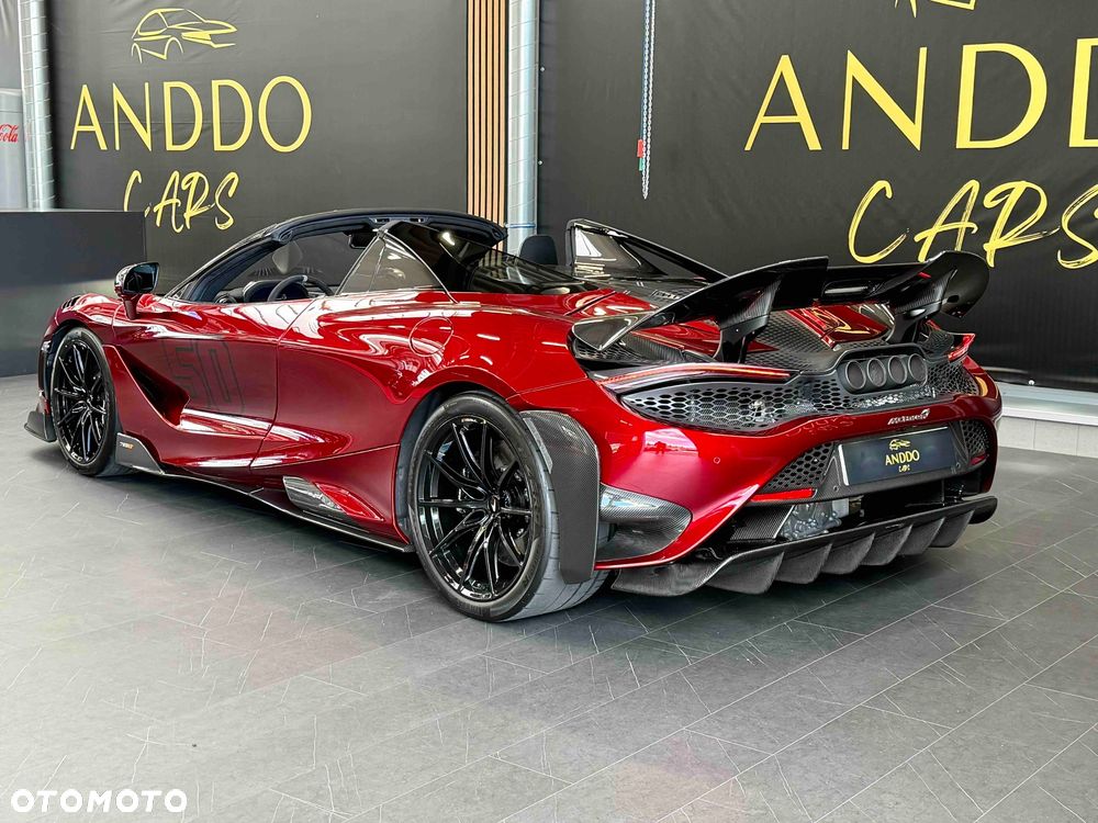 McLaren 765LT Spider - 12