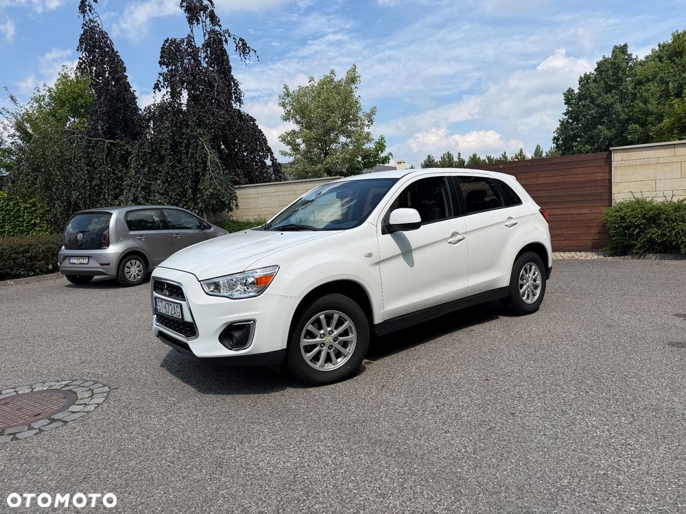 Mitsubishi ASX - 5