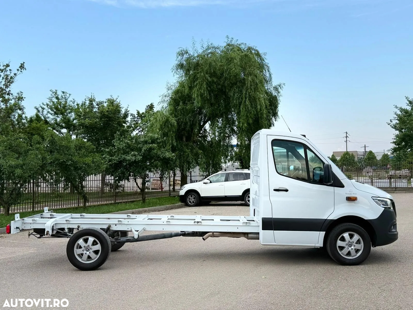 Mercedes-Benz Sprinter - 6